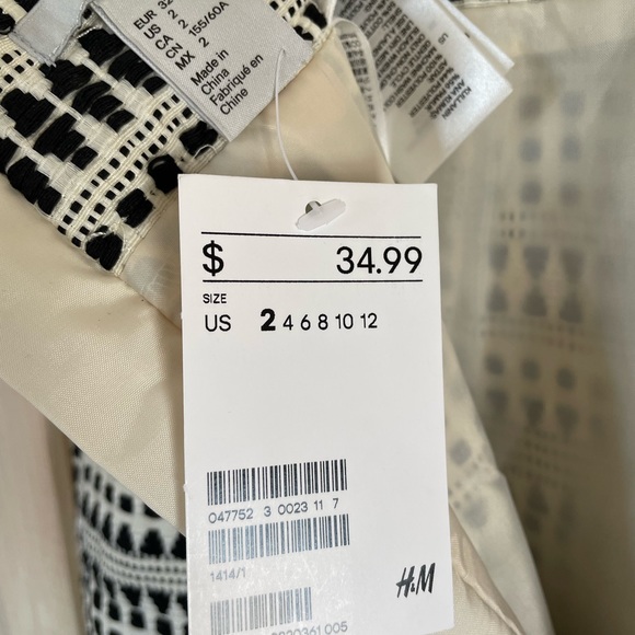 NWT H&M embroidered pencil skirt - Picture 4 of 4